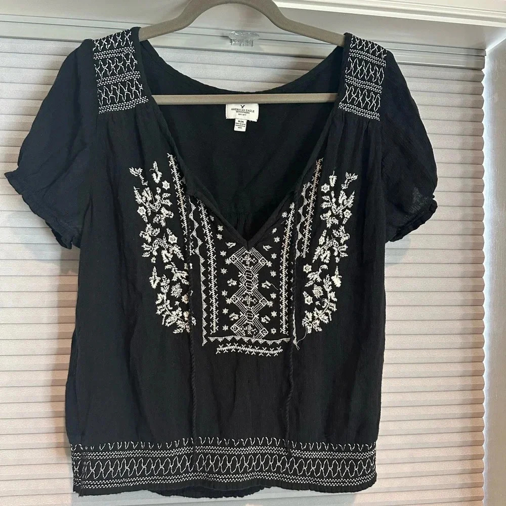 American Eagle black blouse with white embroidery H-18